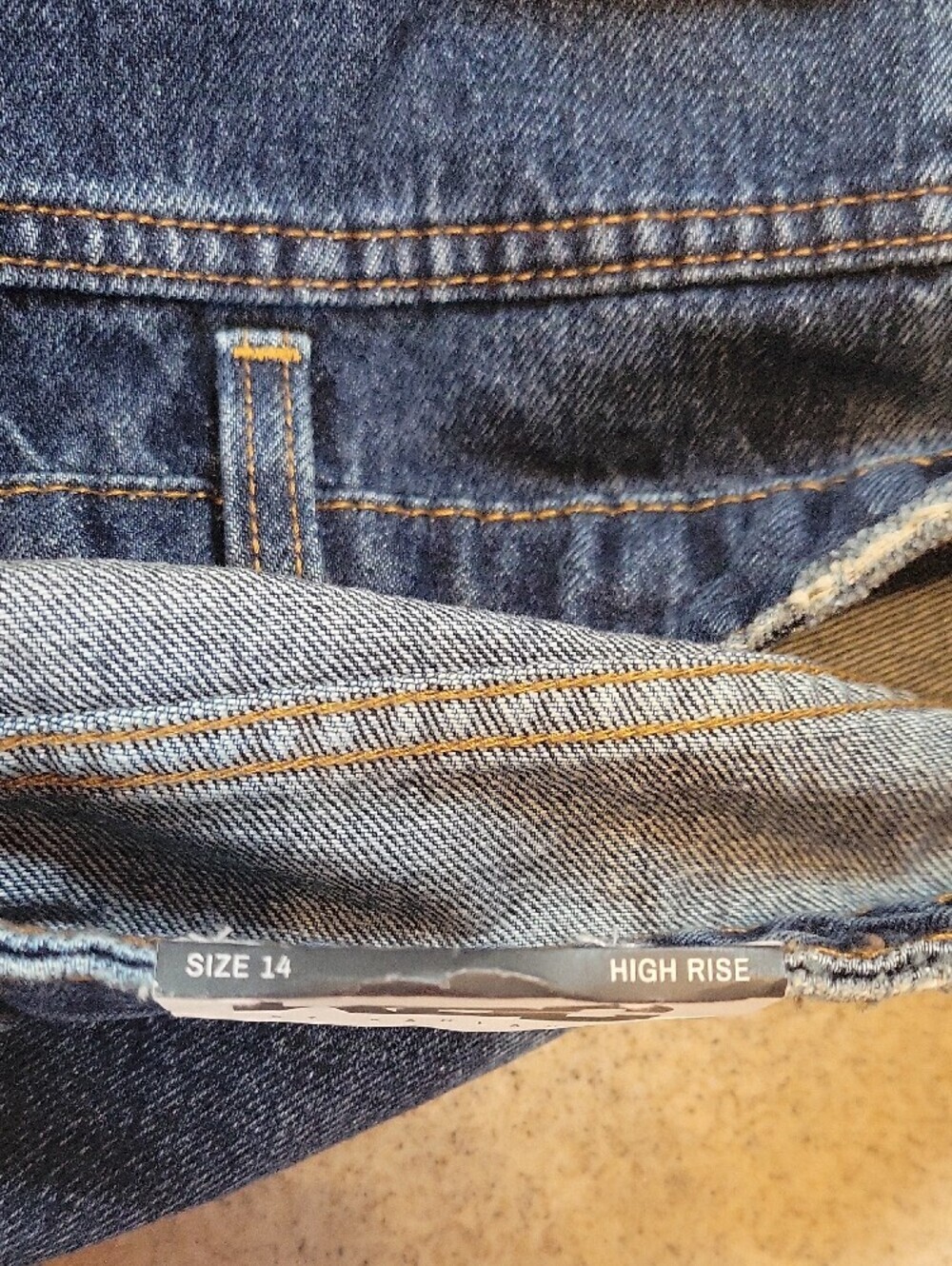KBB by Kahlana High Rise Straight-Leg Two Tone Denim Cotton Jeans Size 14 NWT - Picture 13 of 13